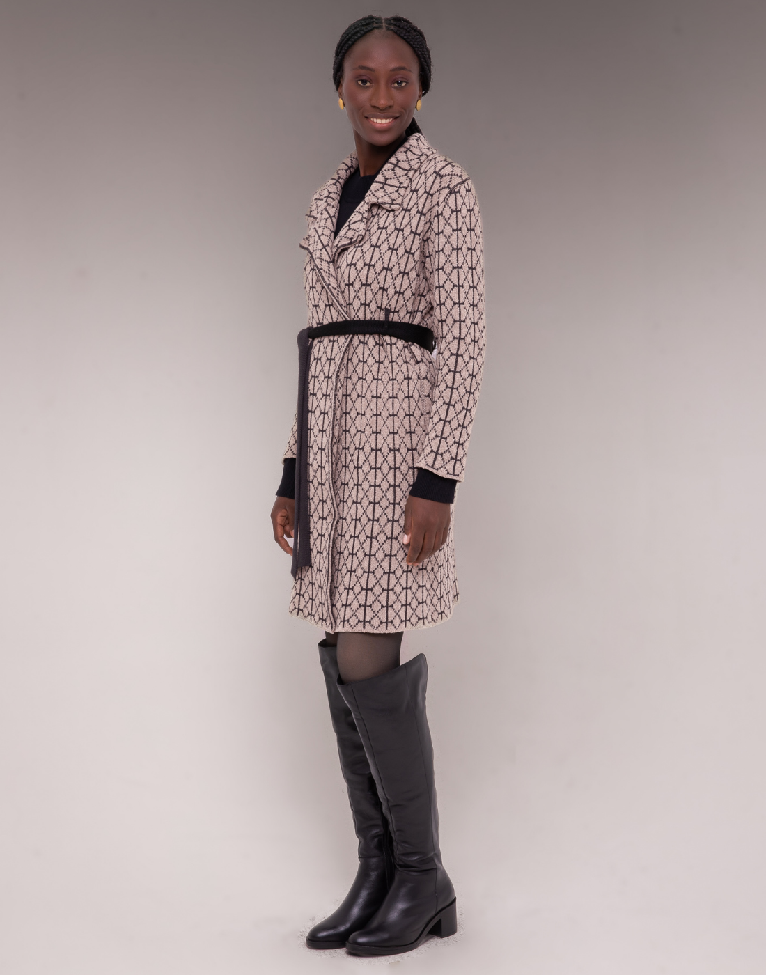 Trench Coat Mousse Geométrico Bege e Preta